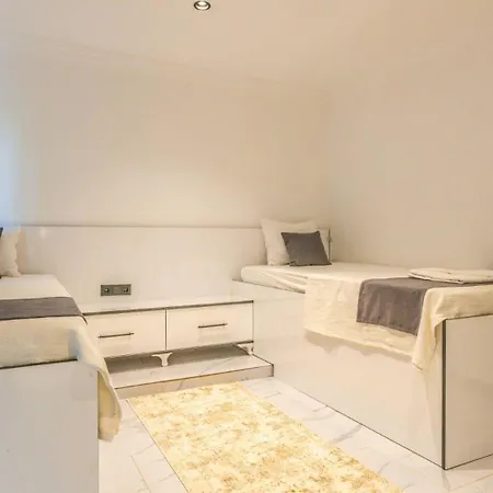 Ulugol 4 Bedroom 7343 Καλκάν