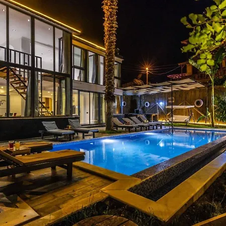 Ulugol 4 Bedroom 7343 * Καλκάν