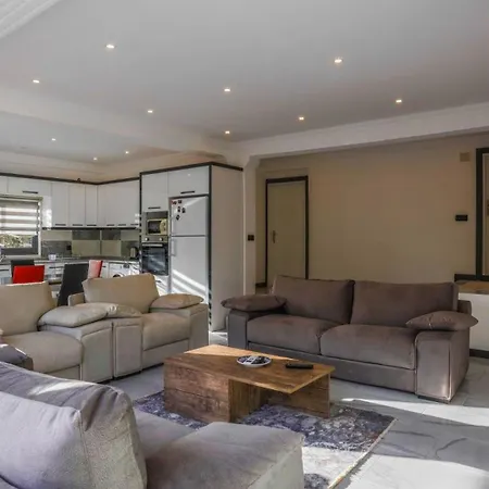 Ulugol 4 Bedroom 7343 Βίλα