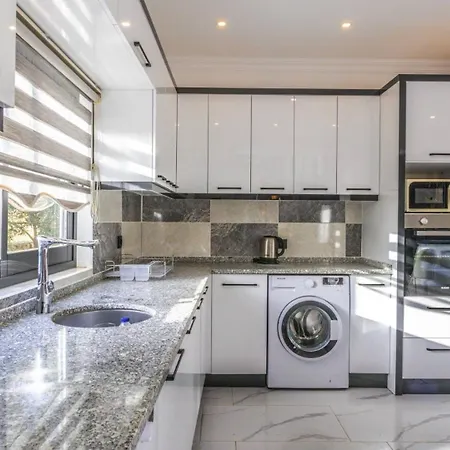 Ulugol 4 Bedroom 7343 Kalkan