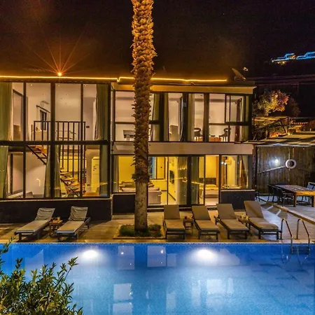 Willa Ulugol 4 Bedroom 7343 Kalkan