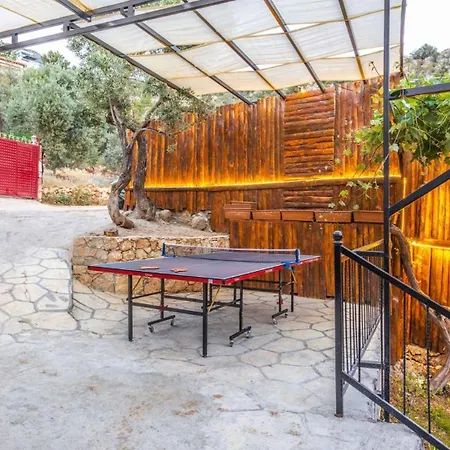 Ulugol 4 Bedroom 7343 Willa *